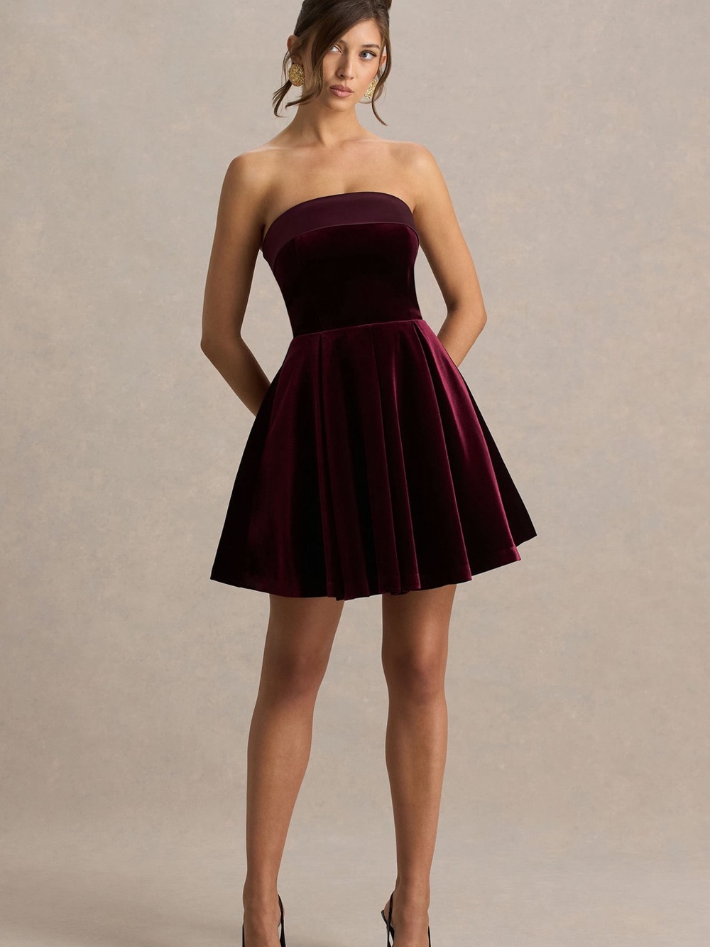 Club L London Strapless Velvet Mini Dress in Deep Wine - Picture 5 of 10